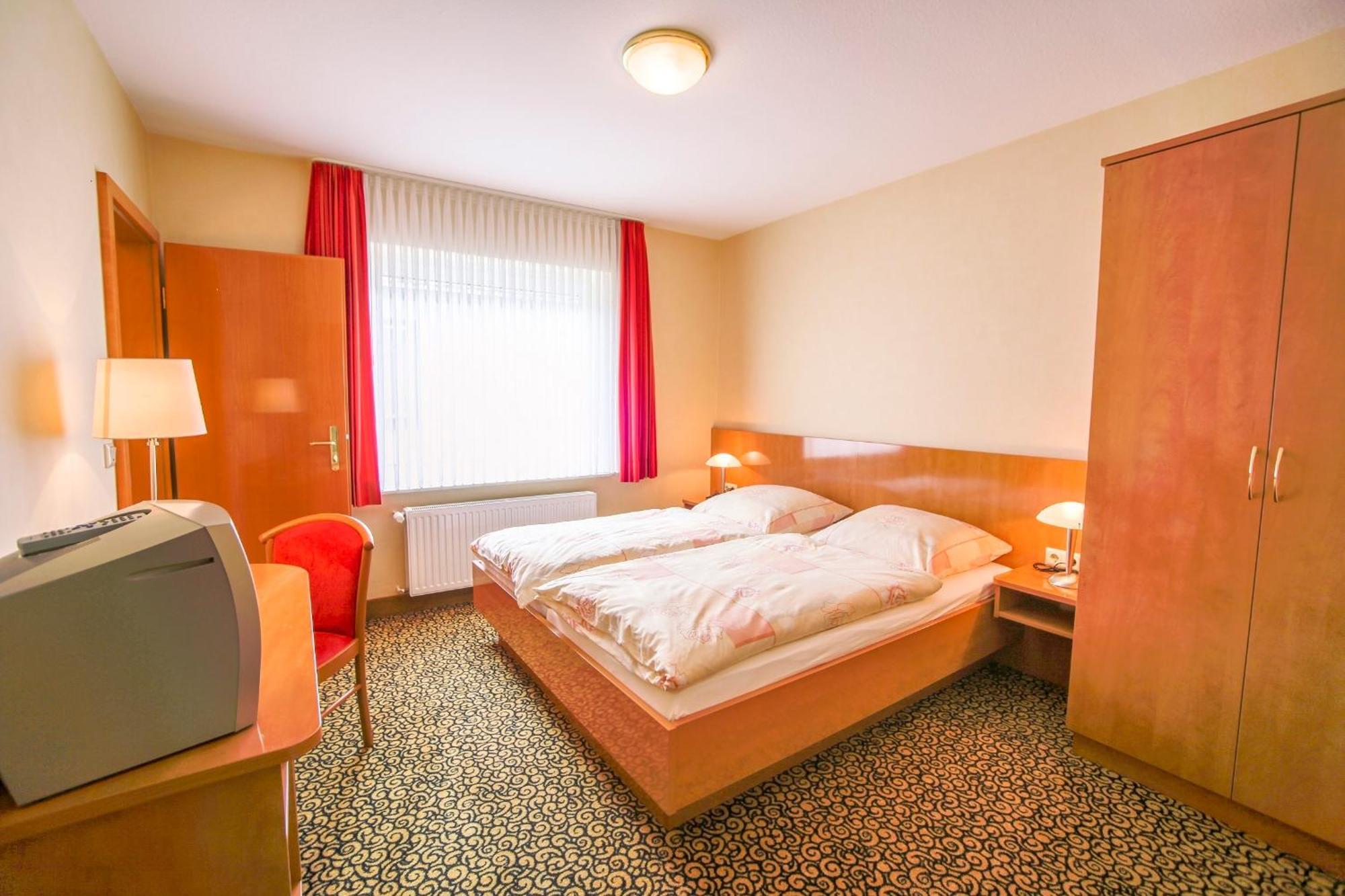 Hotel Matthias Gnarrenburg Chambre photo