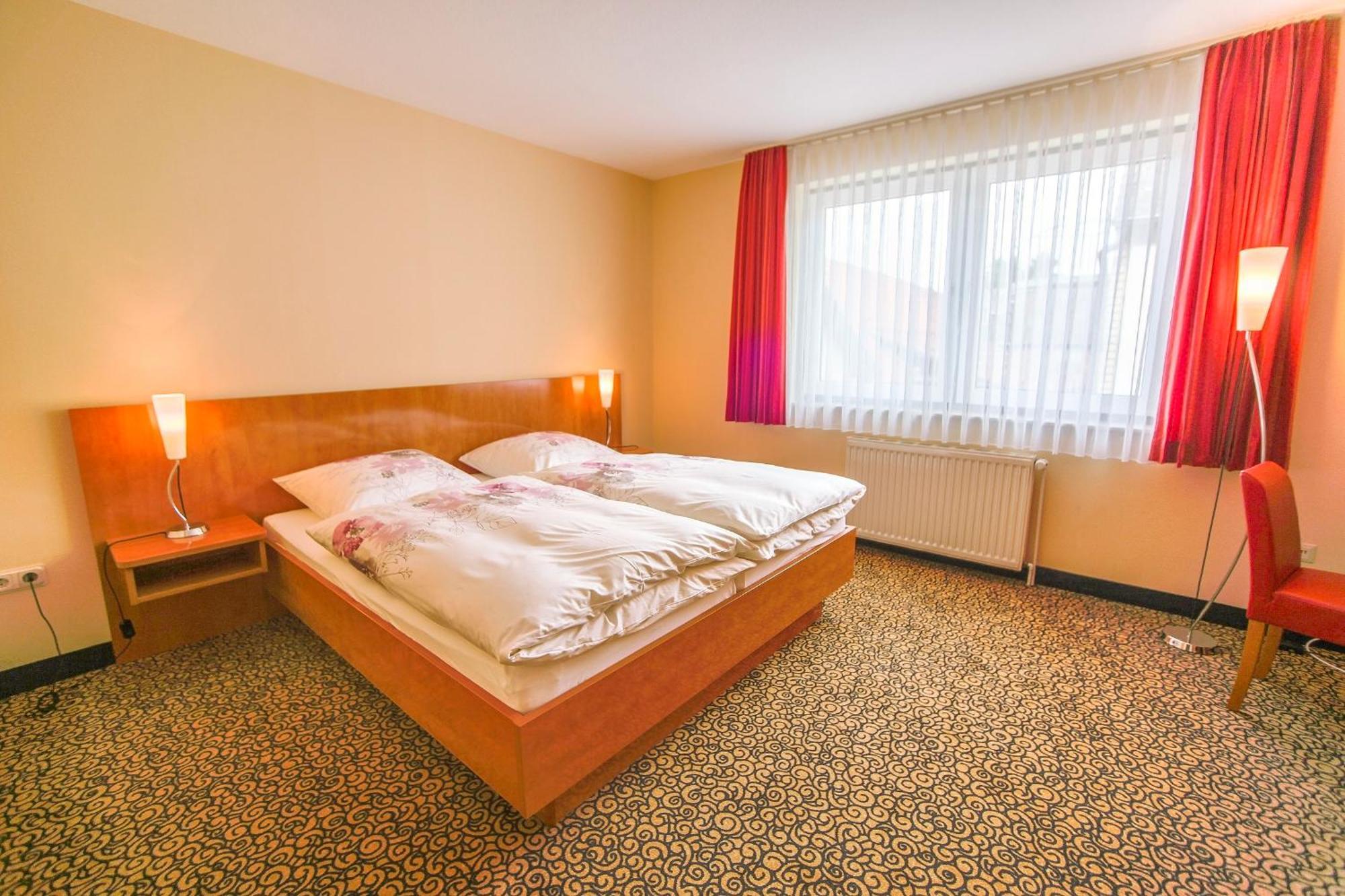 Hotel Matthias Gnarrenburg Chambre photo